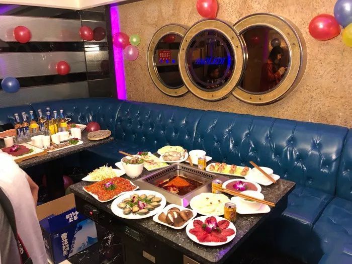 西安夜場招聘服務員哪個平臺比較好呢？